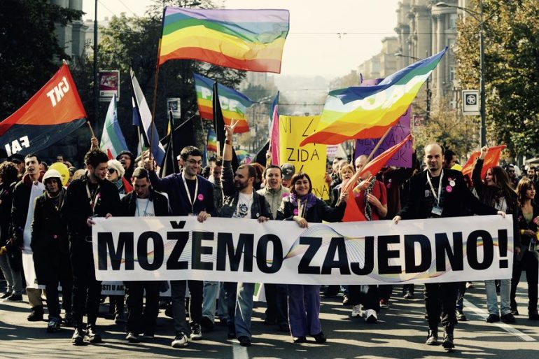 corteo del Pride di Belgrado in Serbia nel 2010