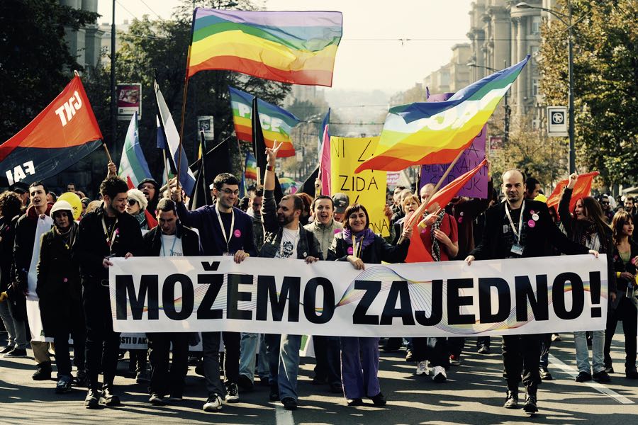 corteo del Pride di Belgrado in Serbia nel 2010