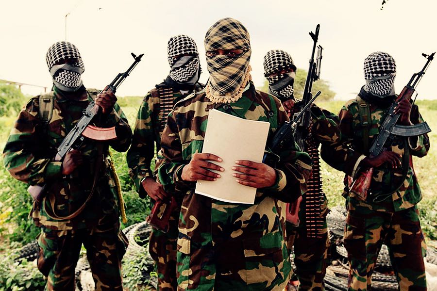miliziani del gruppo jihadista somalo Al-Shabaab