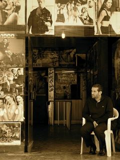 Una lenta primavera gay sboccia nel cinema arabo