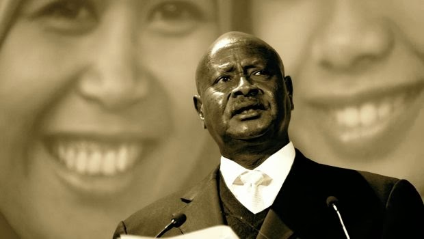 Uganda, bocciatura omofoba di una legge omofoba