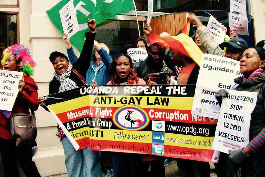 Leggi anti-gay: la Nigeria promulga, l’Uganda forse no