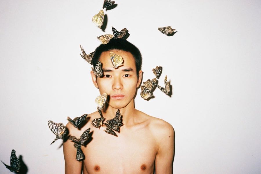 ren hang fotografia