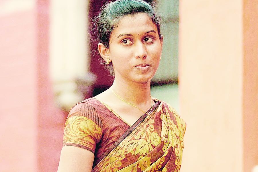 prithika yashini la prima poliziotta trans in india