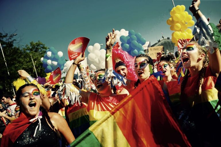 manifestanti al World Pride Madrid 2017