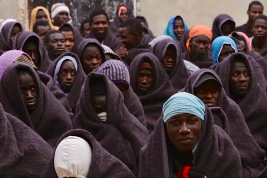 migranti africani chiedono asilo in europa