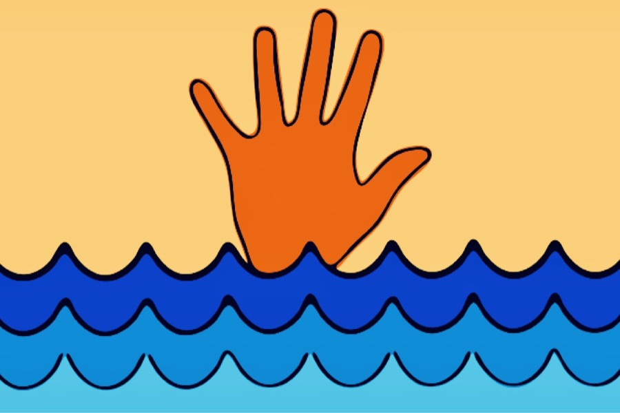 mano naufragio mare mediterraneo
