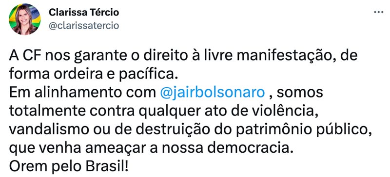 Clarissa Tércio 
